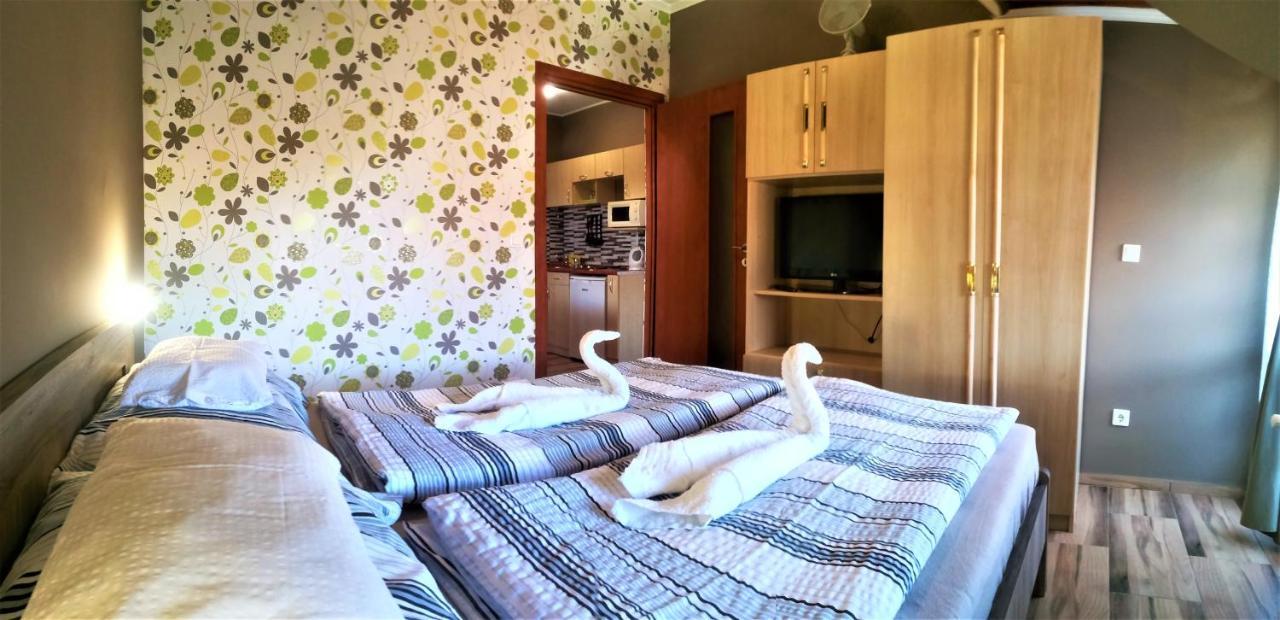 Fortuna Apartman Hajduszoboszlo Exterior photo